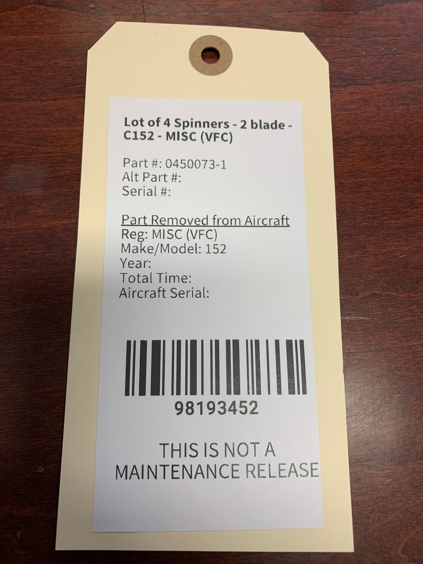 Lot of 4 Spinners - 2 blade - C152 - MISC (VFC)