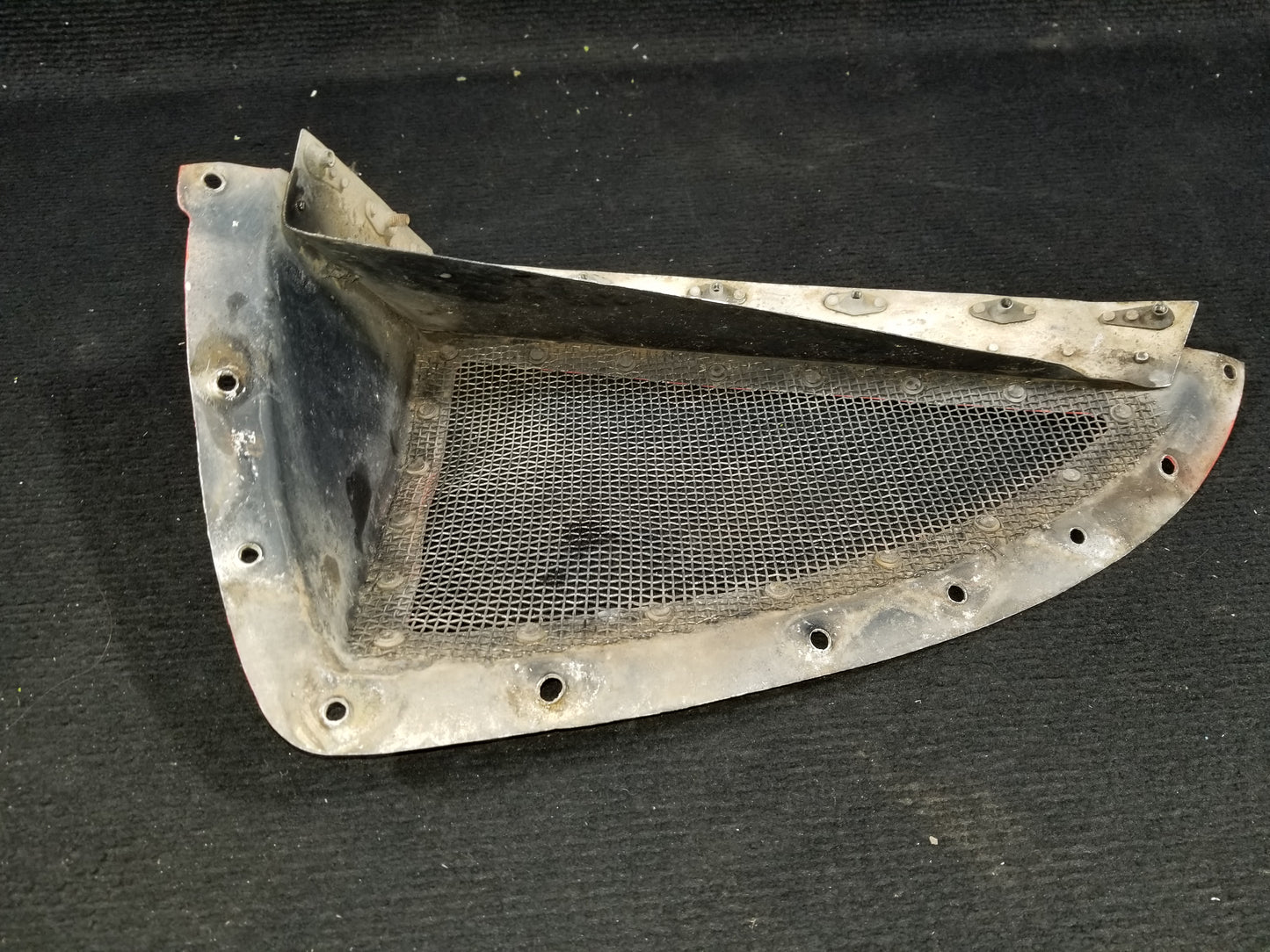 Air Scoop Assembly - LH - Cessna - 5Y-BUC
