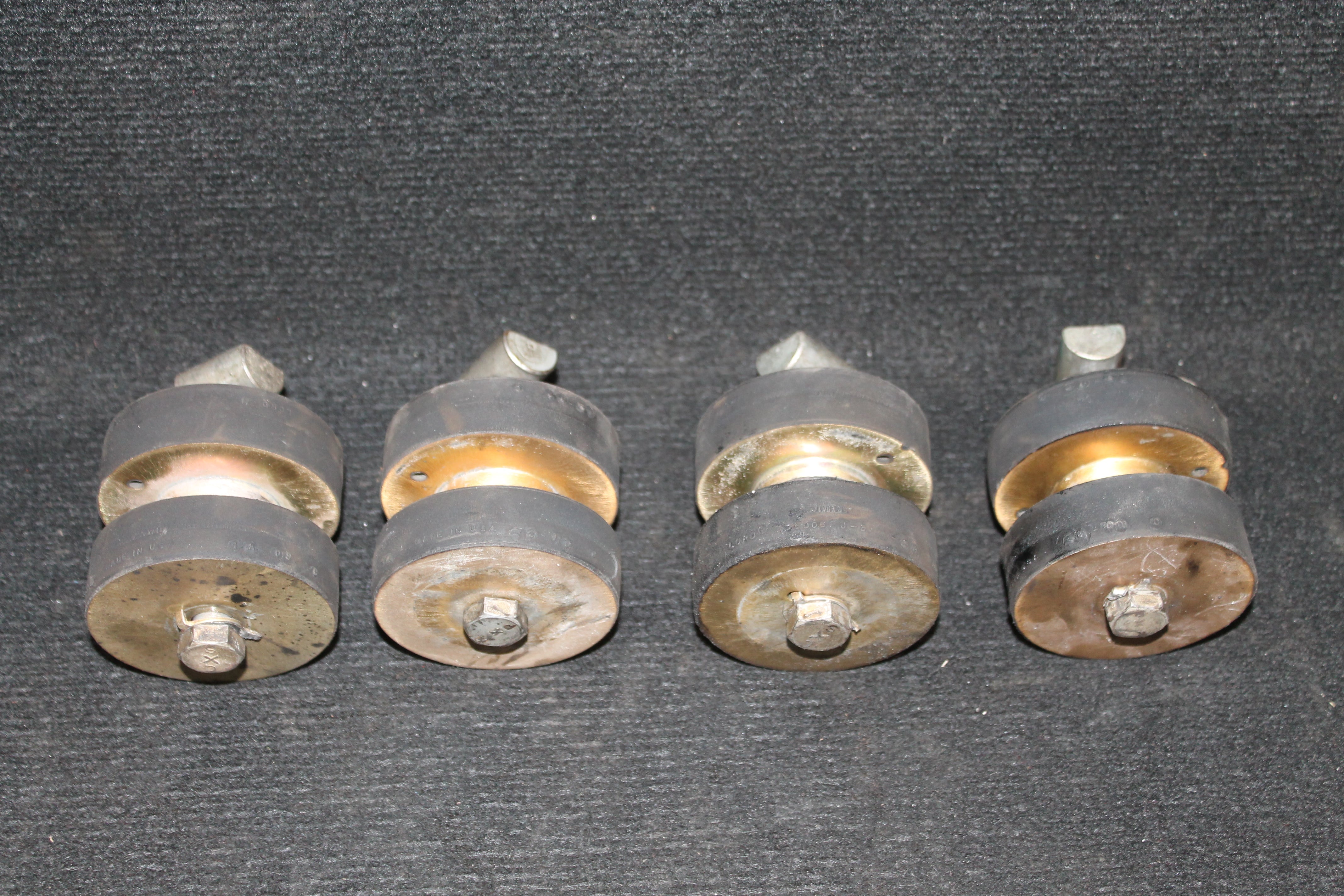 Vibration Isolators Lord CGAYF Global Aircraft Industries