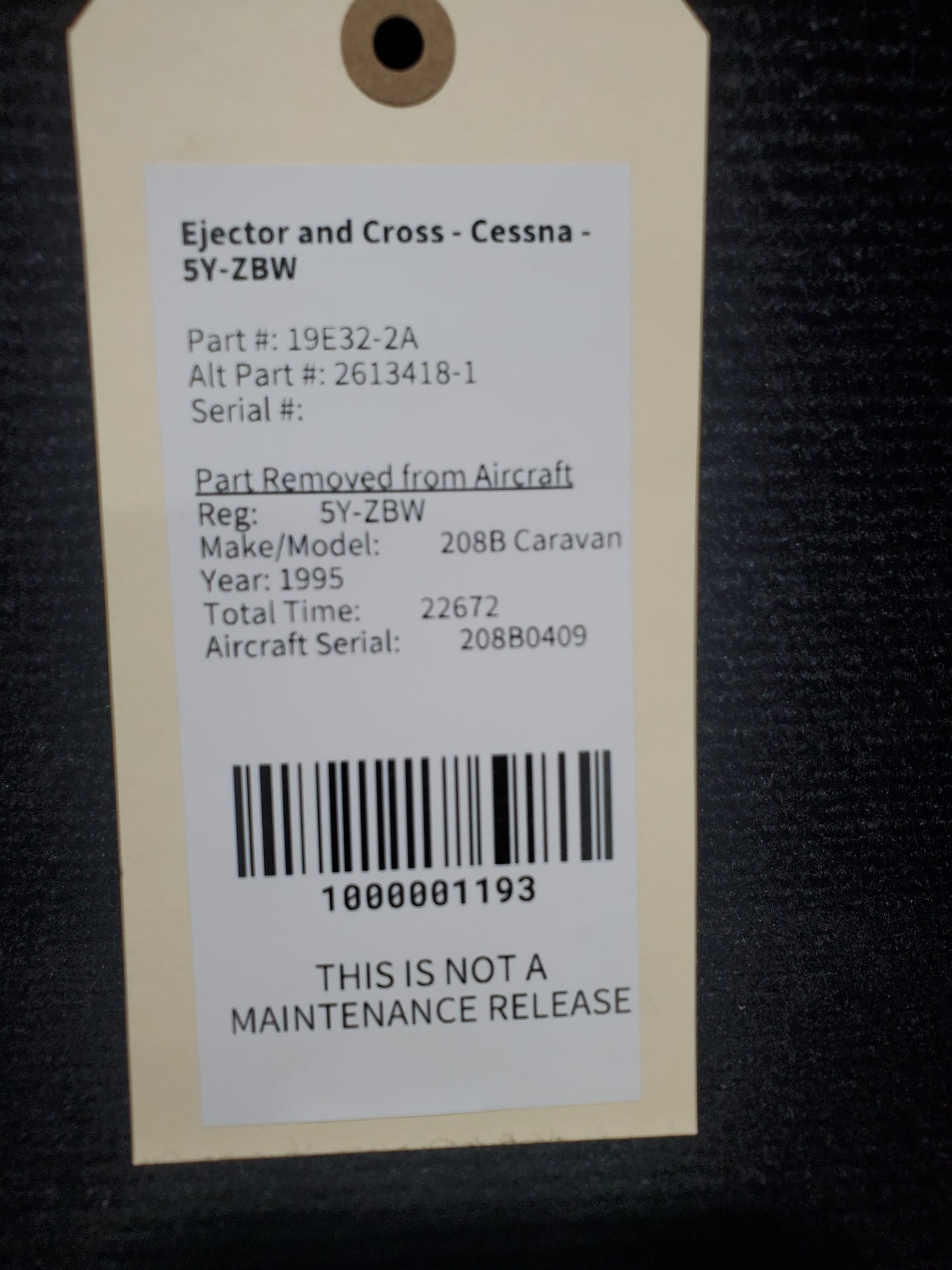 Ejector and Cross - Cessna - 5Y-ZBW