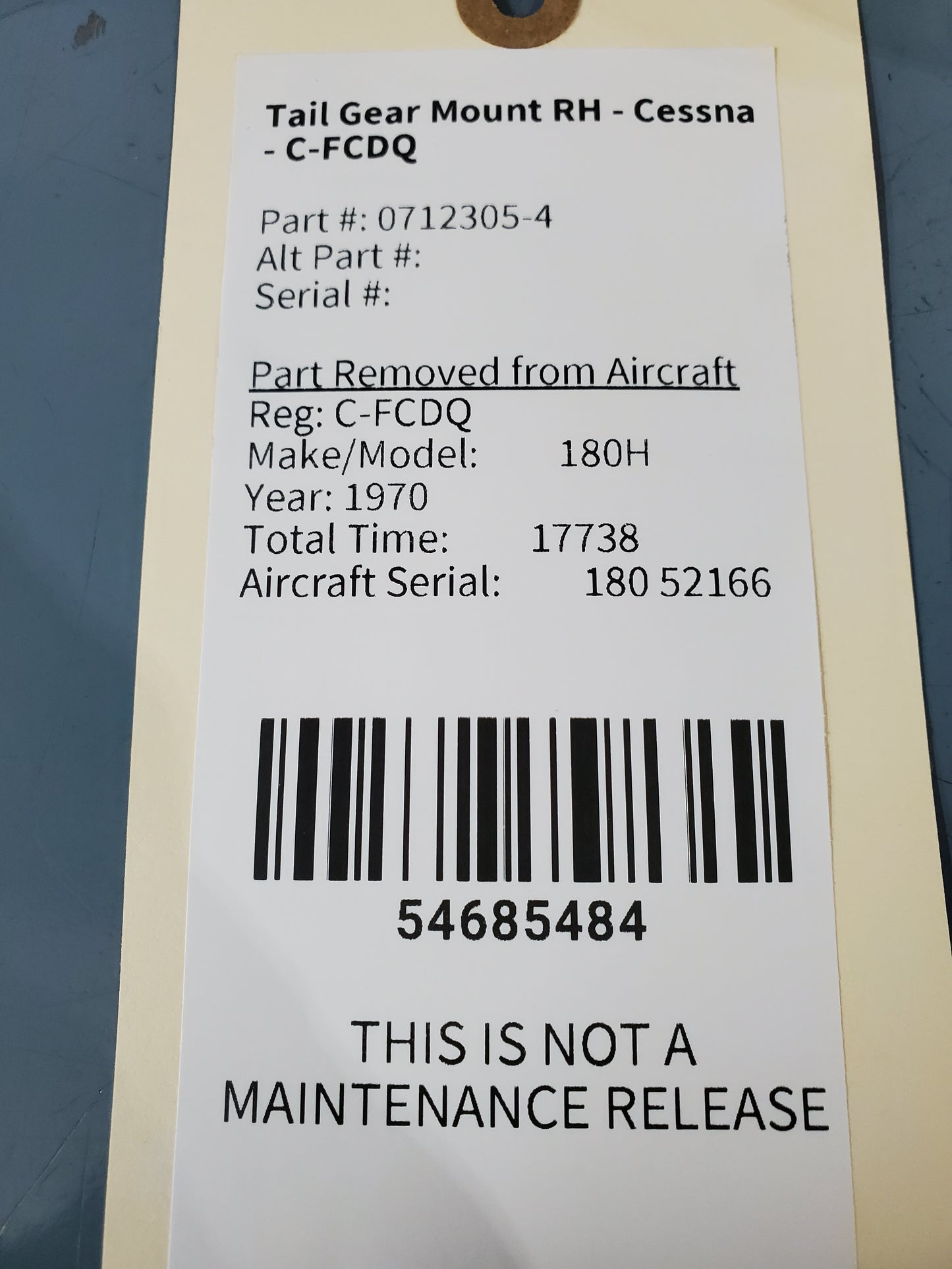 Tail Gear Mount RH - Cessna - C-FCDQ