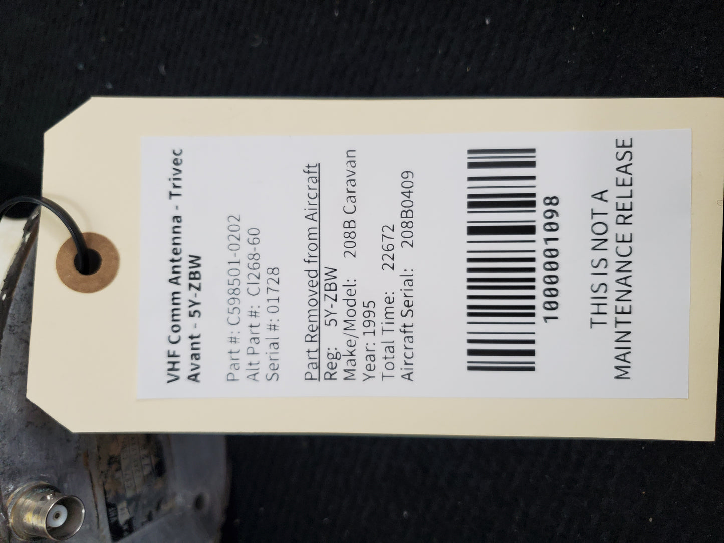 VHF Comm Antenna - Trivec Avant - 5Y-ZBW
