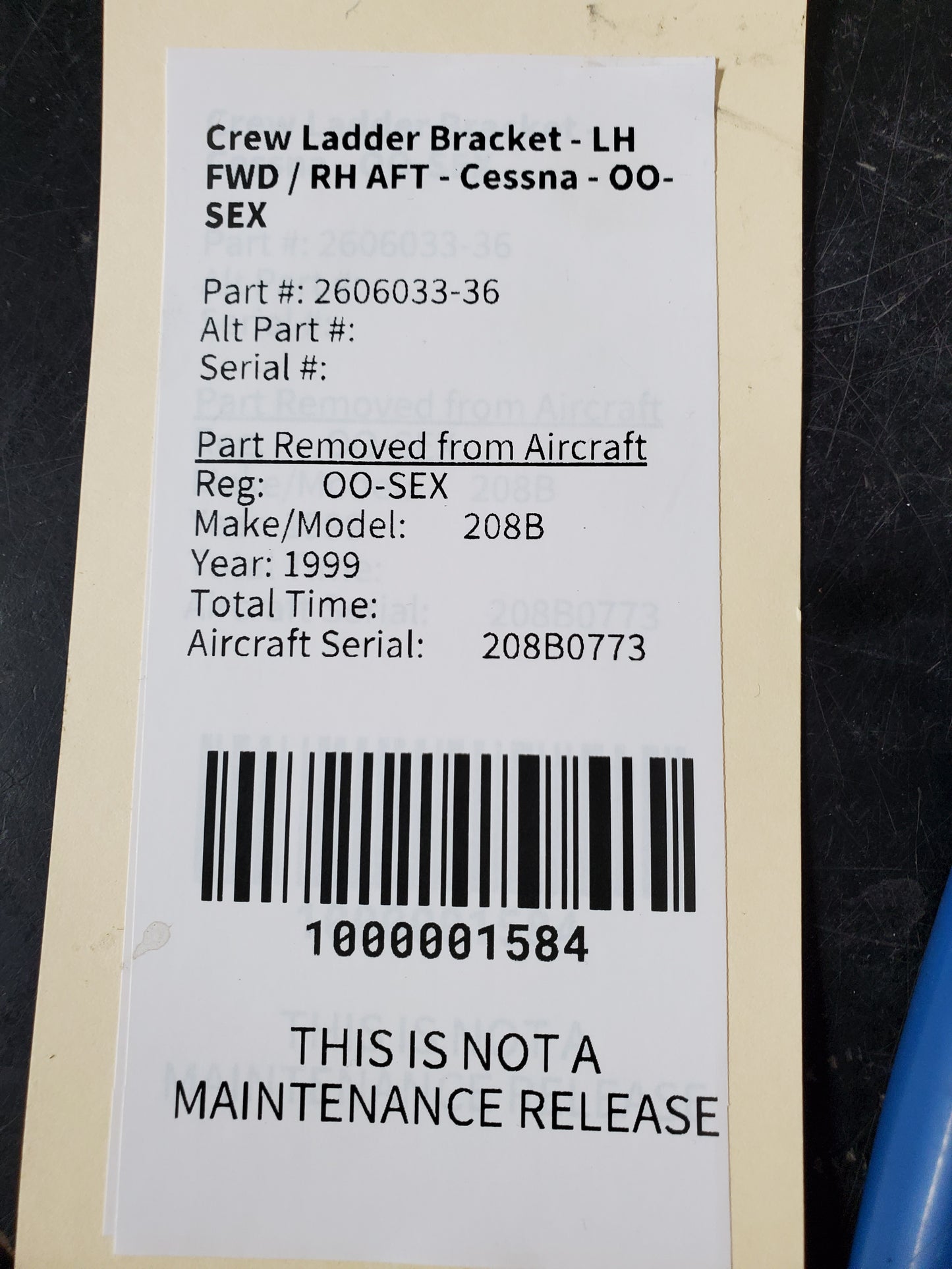 Crew Ladder Bracket - LH FWD / RH AFT - Cessna - OO-SEX