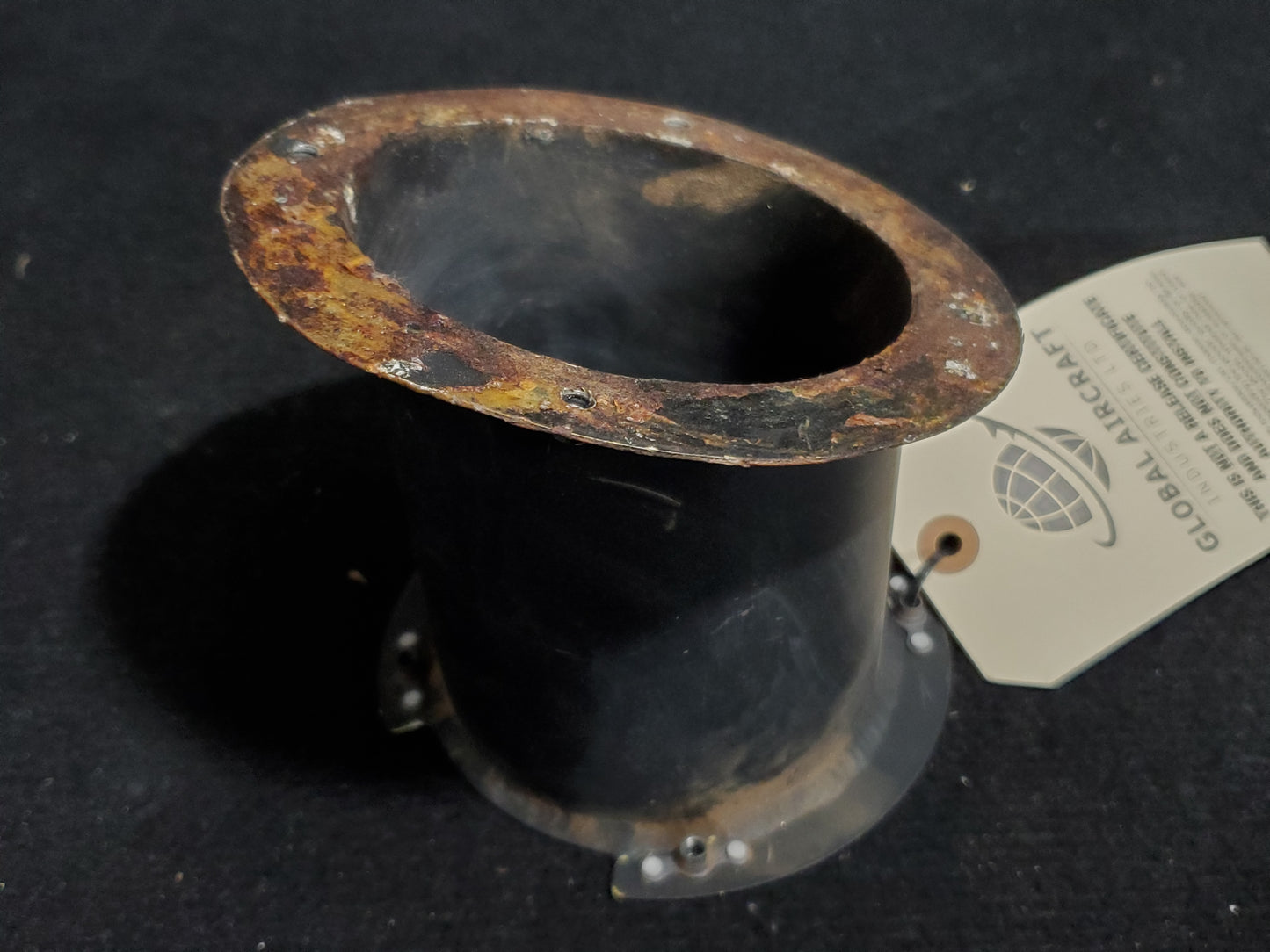 Duct Assembly - LH - Cessna - 5Y-BUC