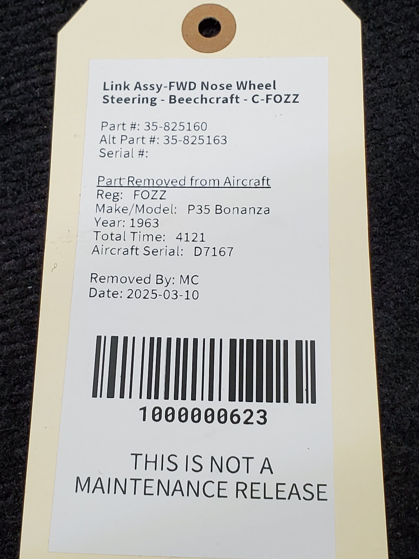 Link Assy-FWD Nose Wheel Steering - Beechcraft - C-FOZZ