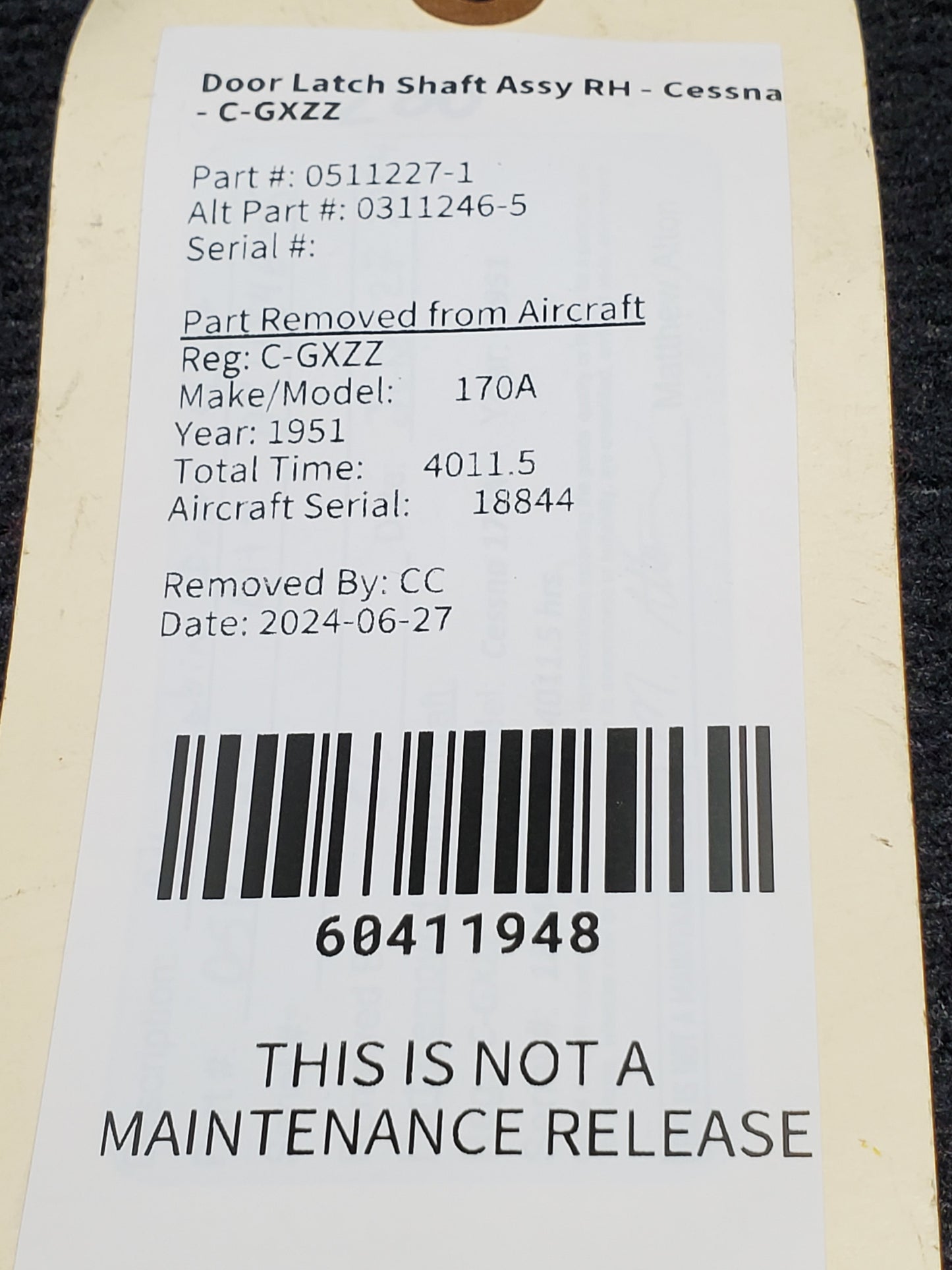 Door Latch Shaft Assy RH - Cessna - C-GXZZ