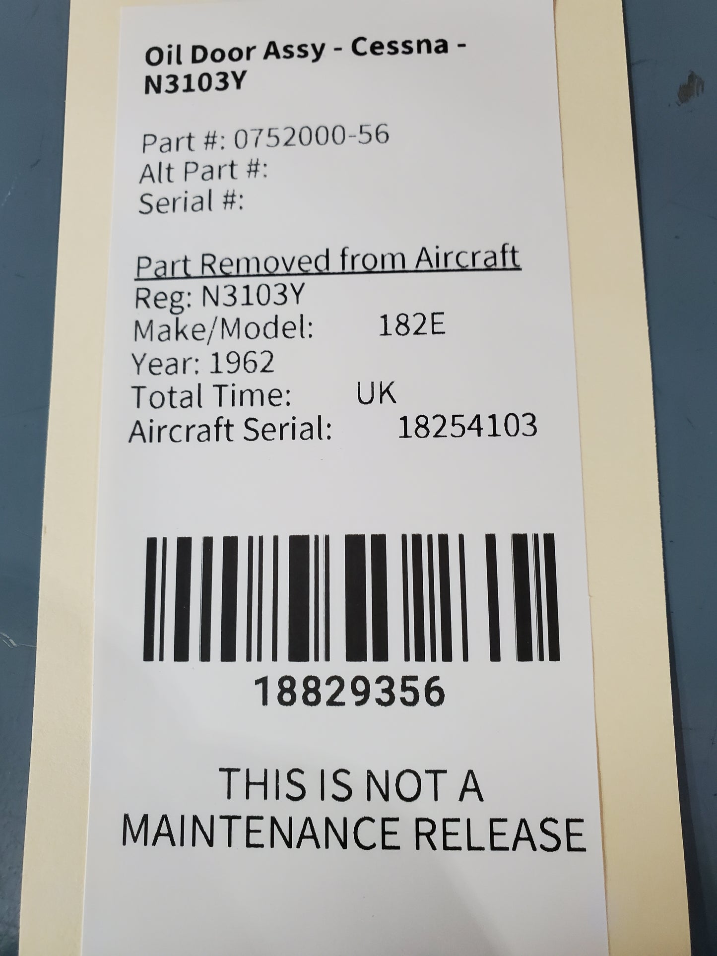 Oil Door Assy - Cessna - N3103Y