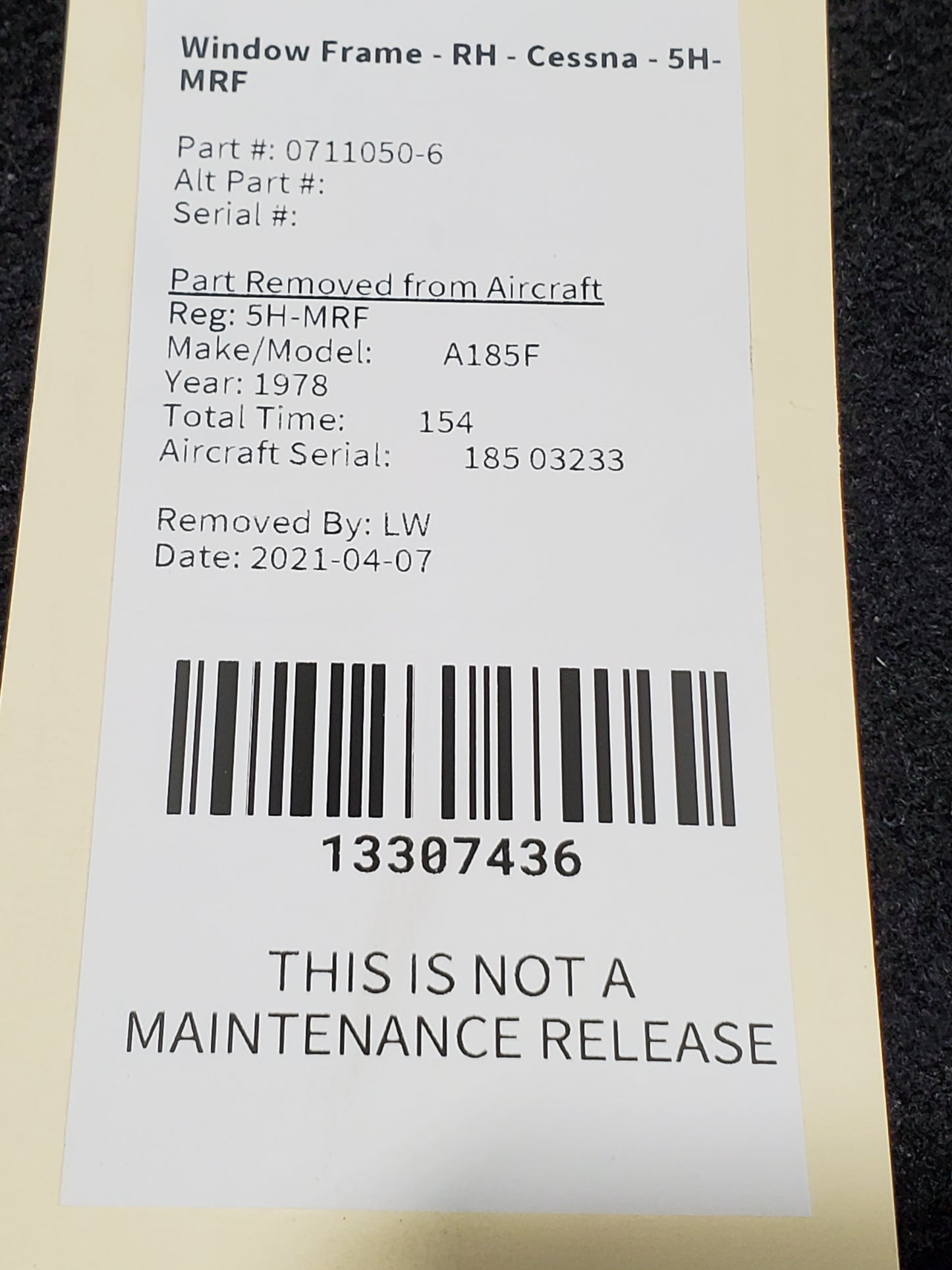 Window Frame - RH - Cessna - 5H-MRF
