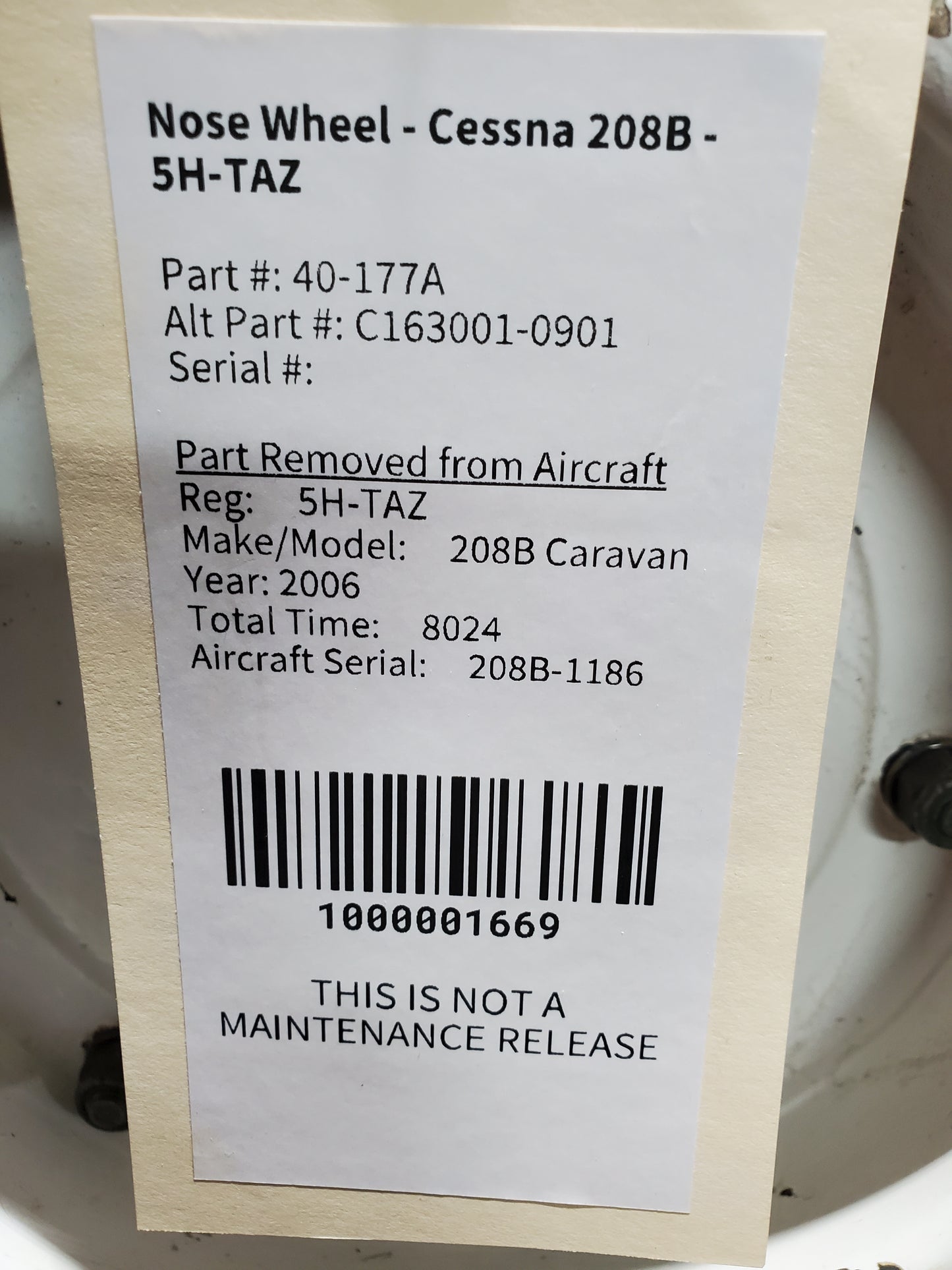 Nose Wheel - Cessna 208B - 5H-TAZ