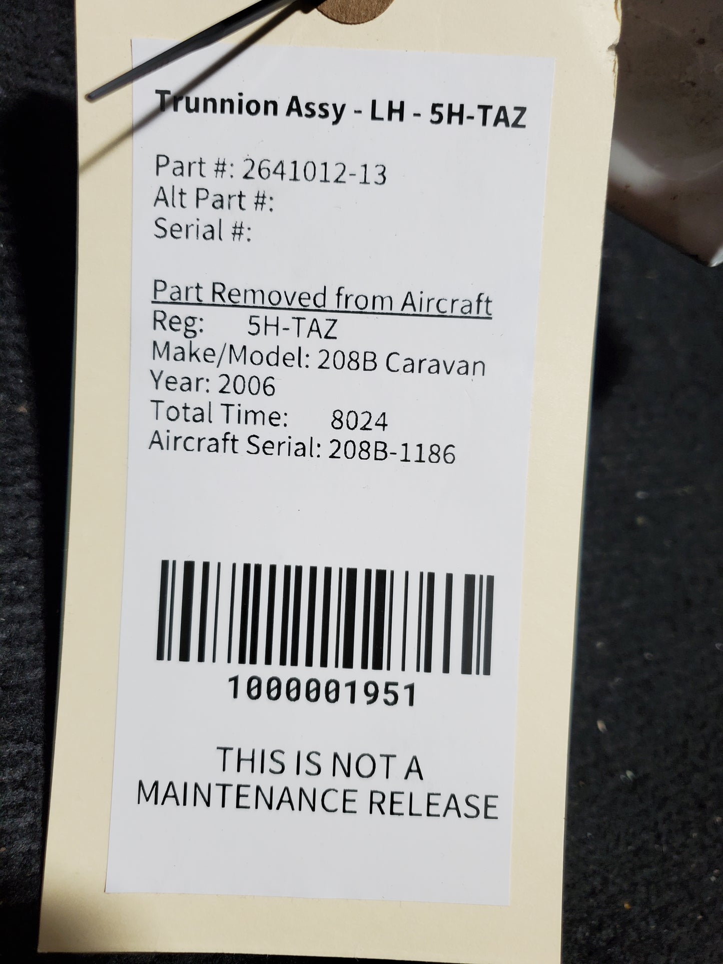 Trunnion Assy - LH - 5H-TAZ