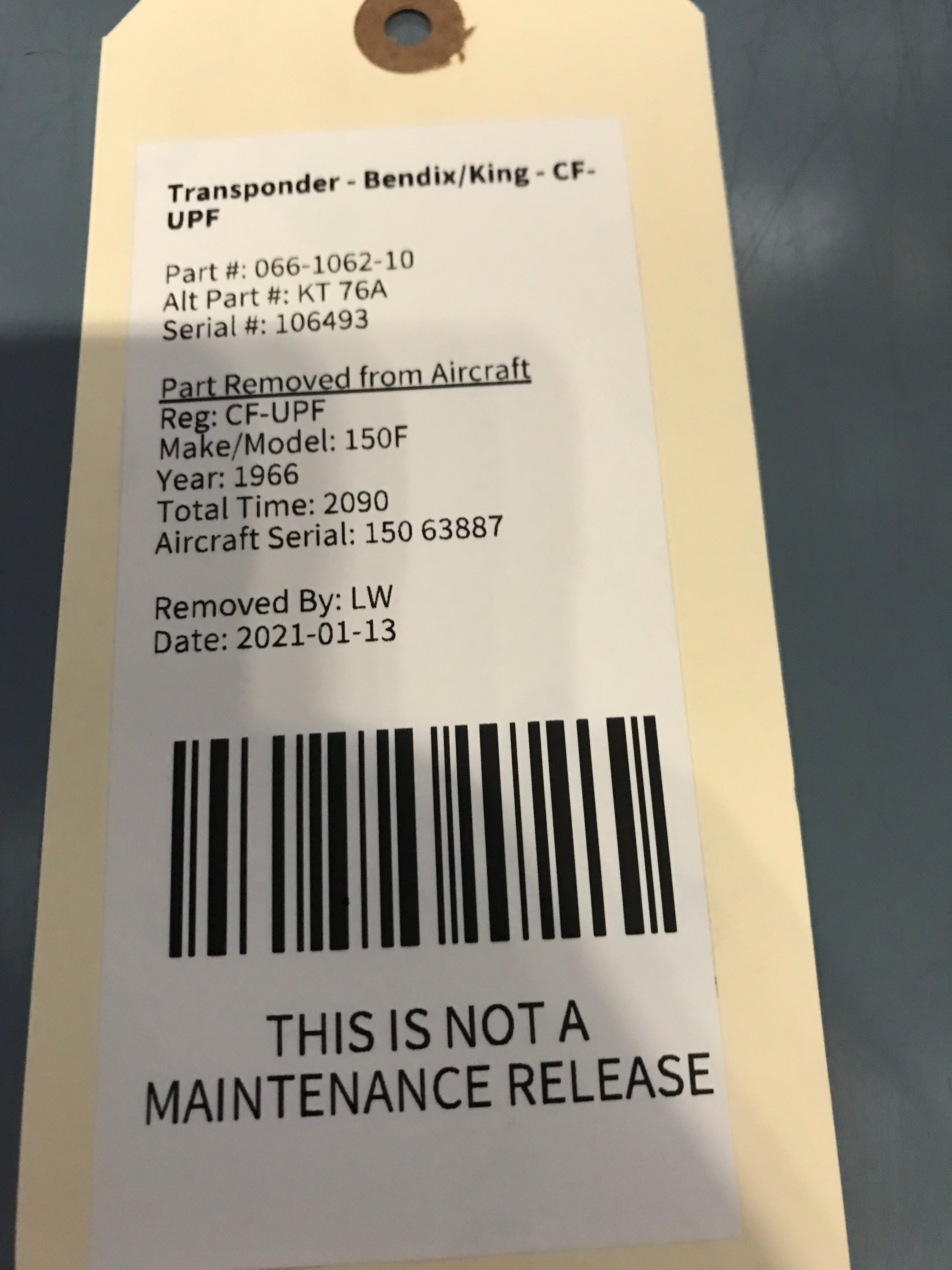 Transponder - Bendix/King - CF-UPF – Global Aircraft Industries