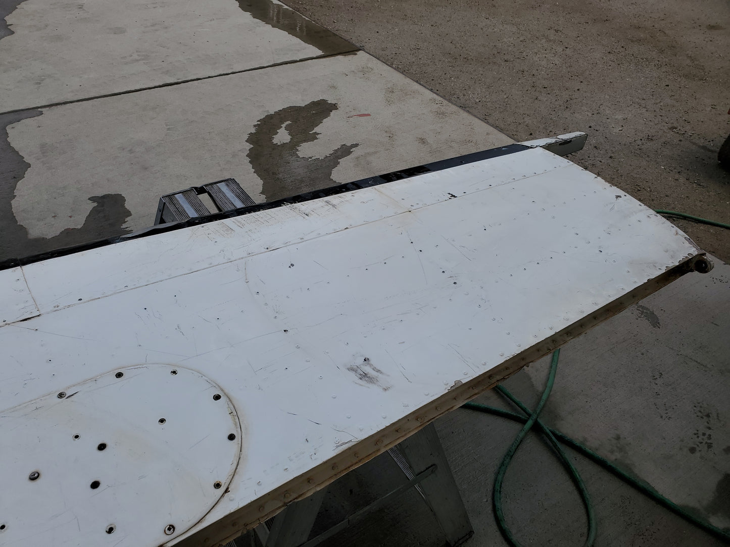 Horizontal Stabilizer - 5Y-OER