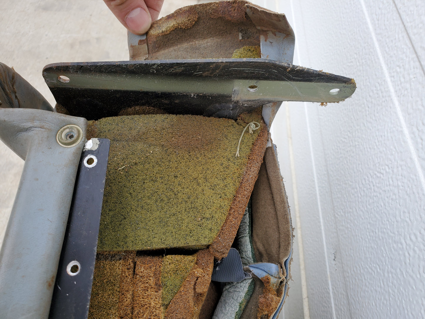 Bench Seat Assembly - Cessna - 5H-NWA - 1 of 4