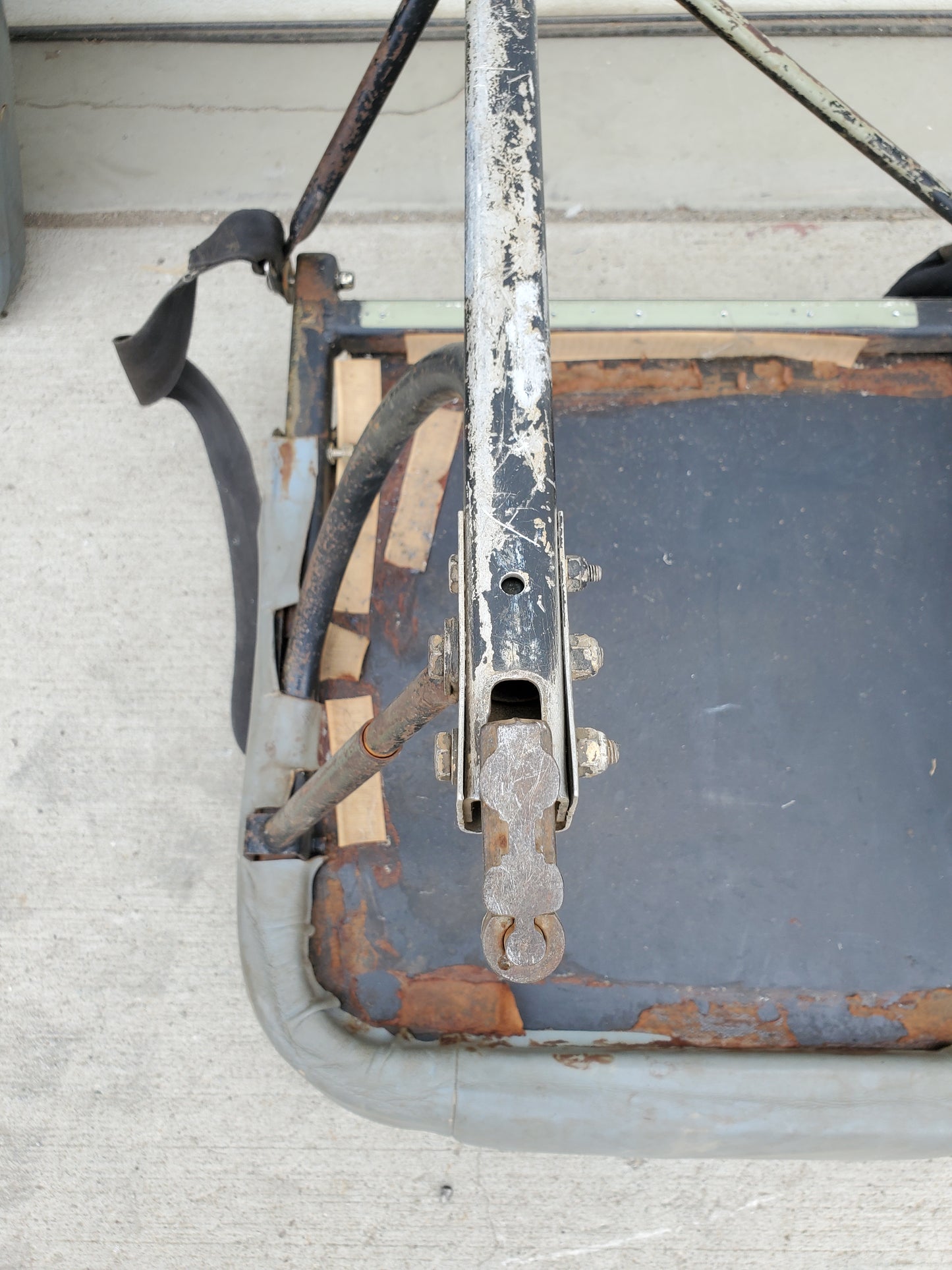 Bench Seat Assembly - Cessna - 5H-NWA - 2 of 4