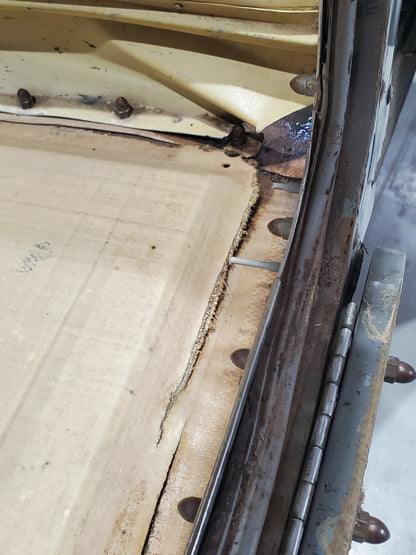 Cargo Pod - Cessna 208B - 5Y-ZBW