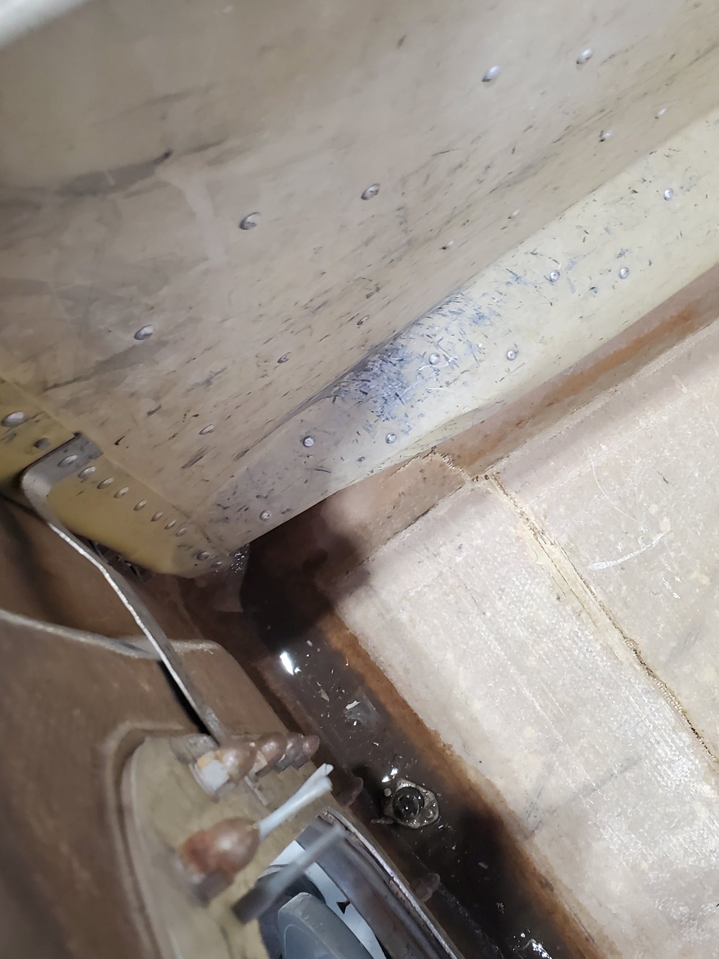 Cargo Pod - Cessna 208B - 5Y-ZBW