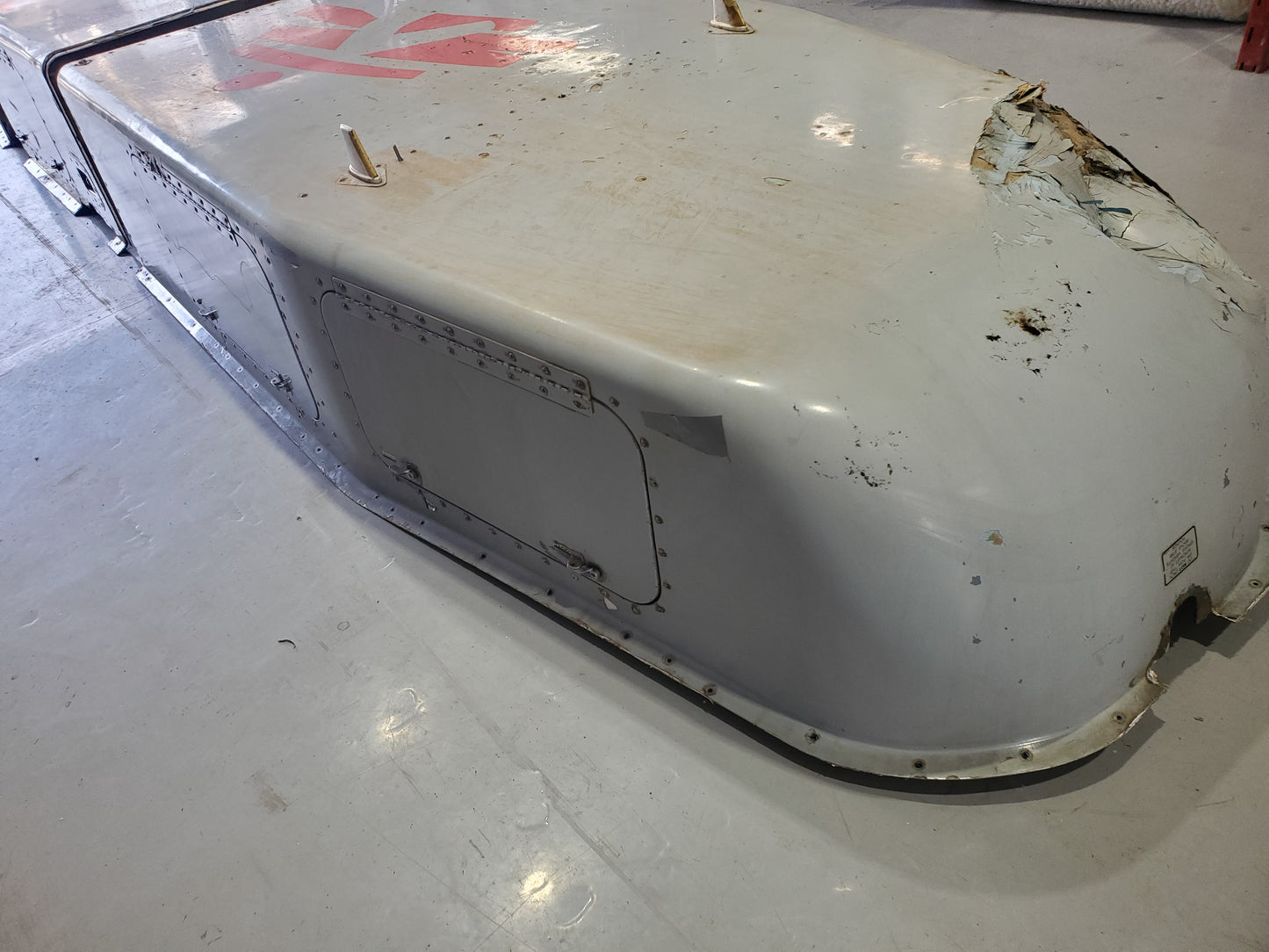 Cargo Pod - Cessna 208B - 5Y-ZBW