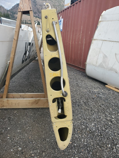 RH Wing - Cessna Caravan 208B - 5Y-ZBW