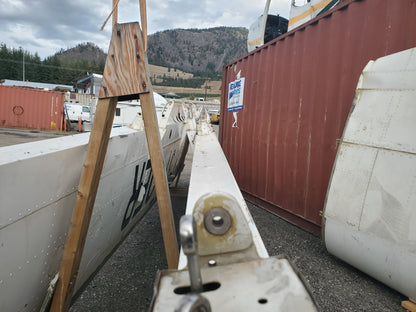 RH Wing - Cessna Caravan 208B - 5Y-ZBW