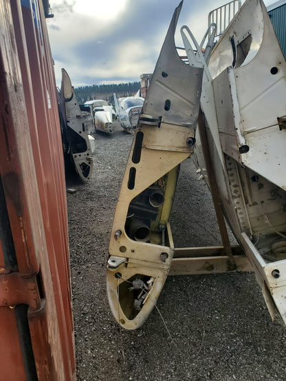 RH Wing - Cessna Caravan 208B - 5Y-ZBW