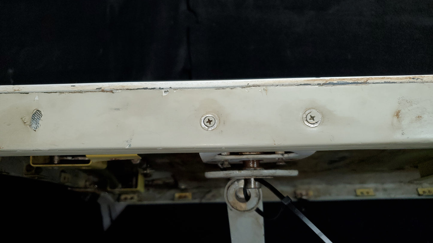 Cargo Door Assy - Lower - Cessna 208B Caravan - 5Y-OER
