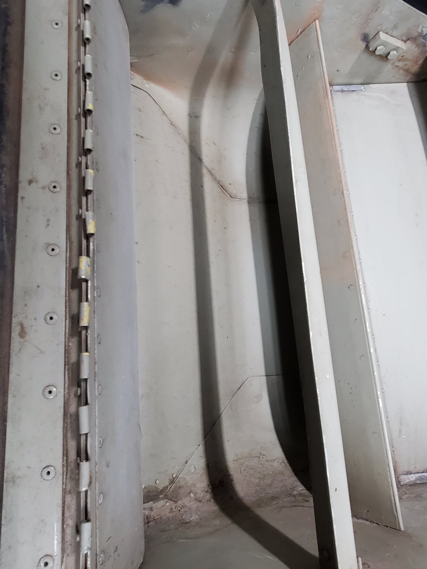 Inertial Separator and Nose Cap/Induction Inlet Assy LH - Cessna - 5Y-RNA