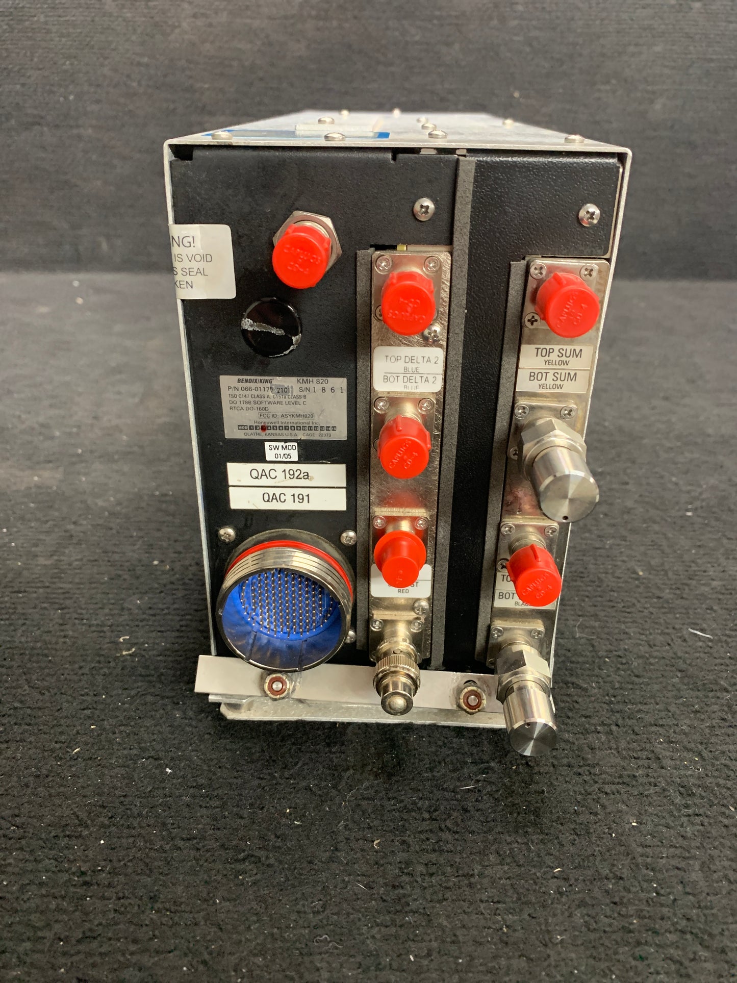 KMH 820 Multi-Hazard Awareness System - Bendix/King - 5Y-ZBW