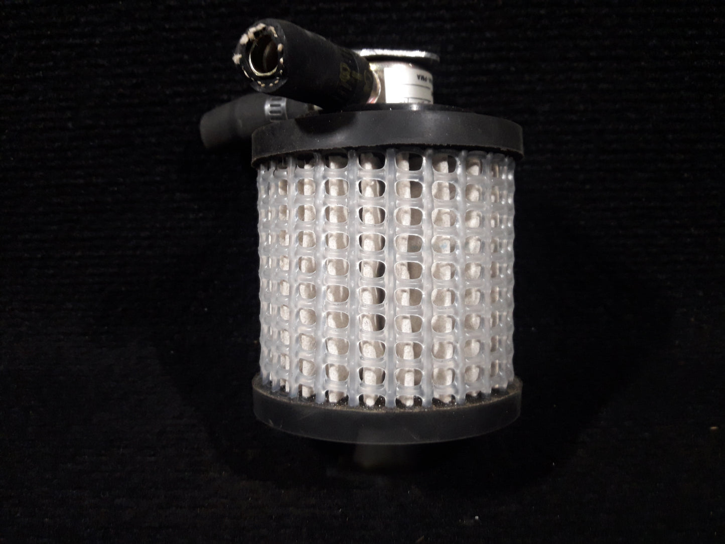 Vacuum Inlet Filter Assembly - Airborne - C-FXXQ