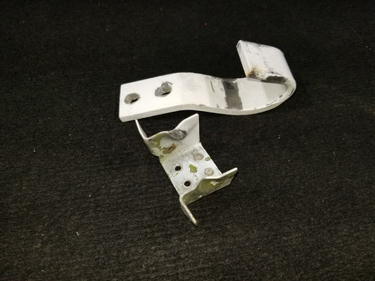 Baggage Door Hinge Lower - Cessna - C-FCDQ