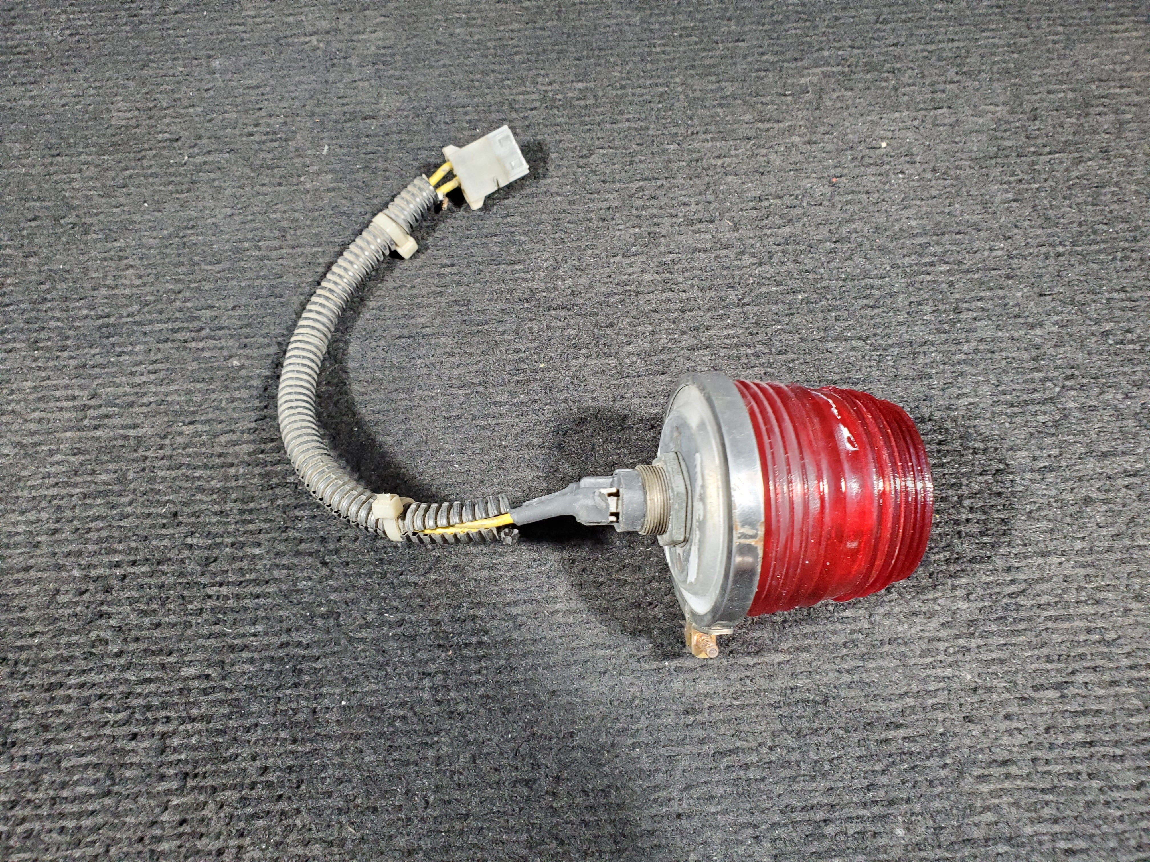 Lamp Assy Flashing Beacon - Red - Cessna - C-MISC – Global Aircraft ...