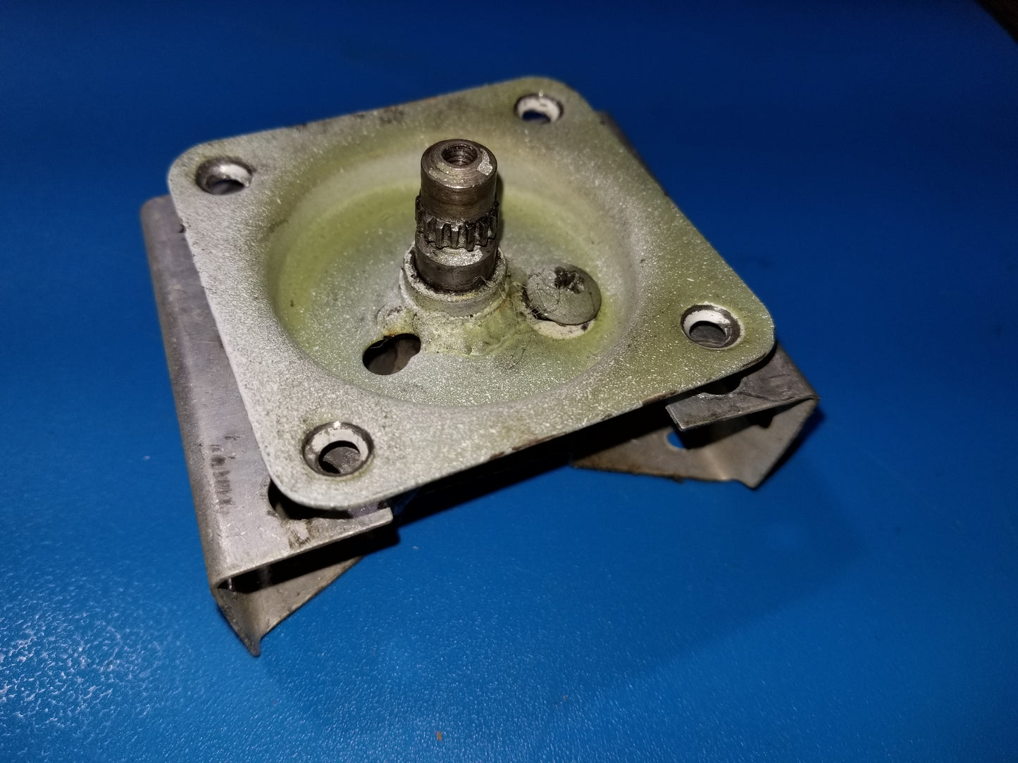 Door Handle Shaft Assembly - Cessna - C-FKXV