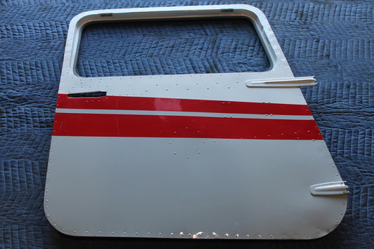 Cabin Door Assy RH - Cessna - C-FZRF