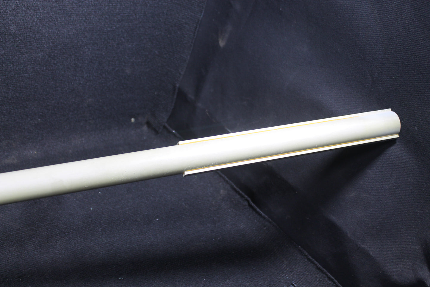 Main Rotor Control Torque Tube with Pivot - Robinson - C-GFYD