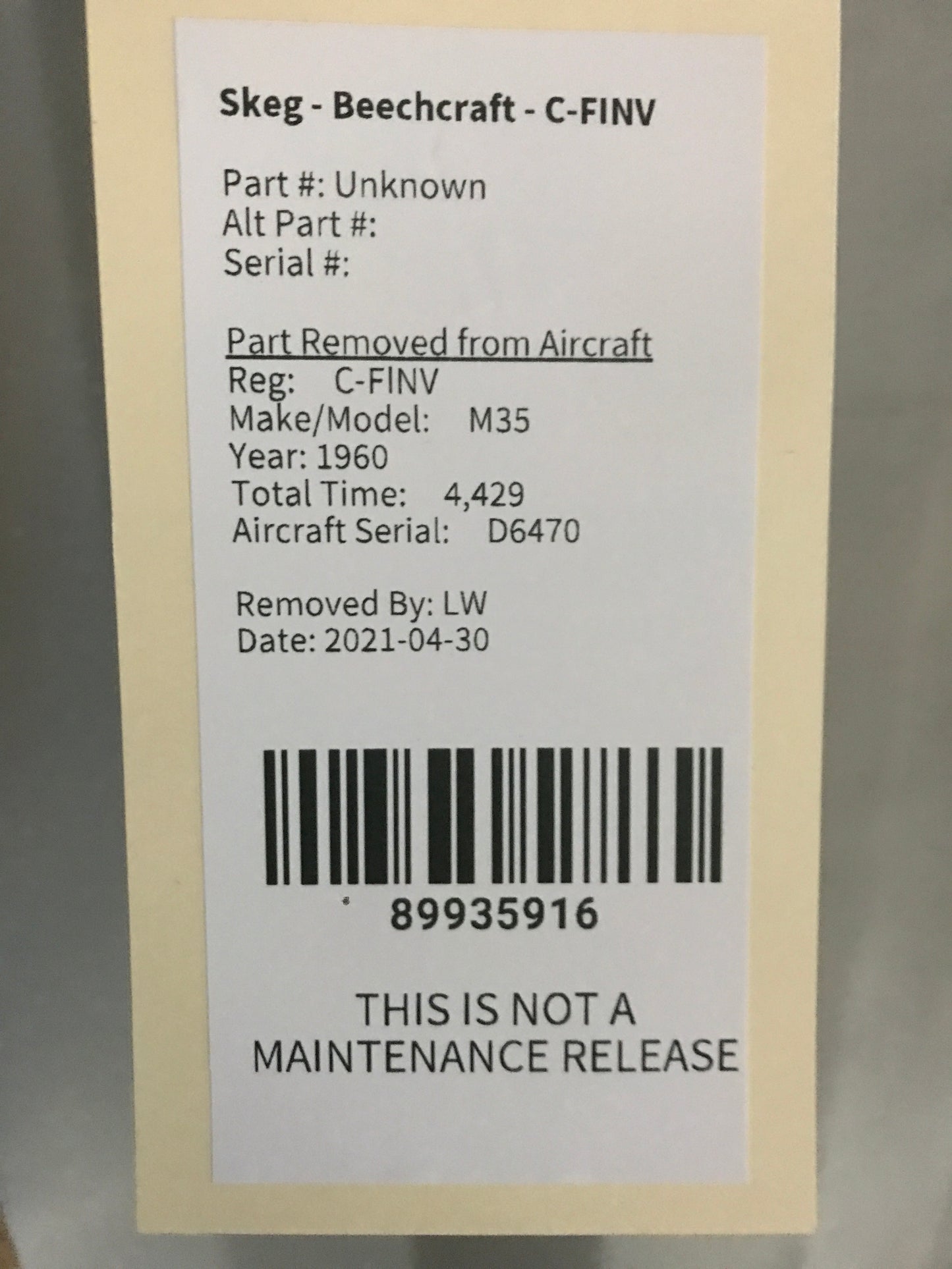 Skeg - Beechcraft - C-FINV