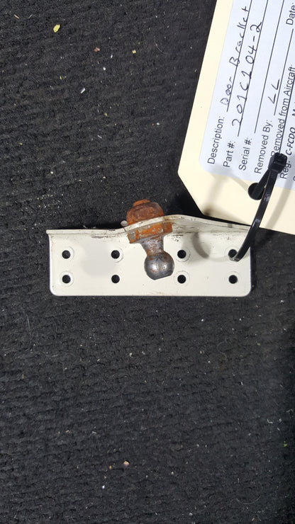 Door Bracket - Mountain View - C-FCDQ