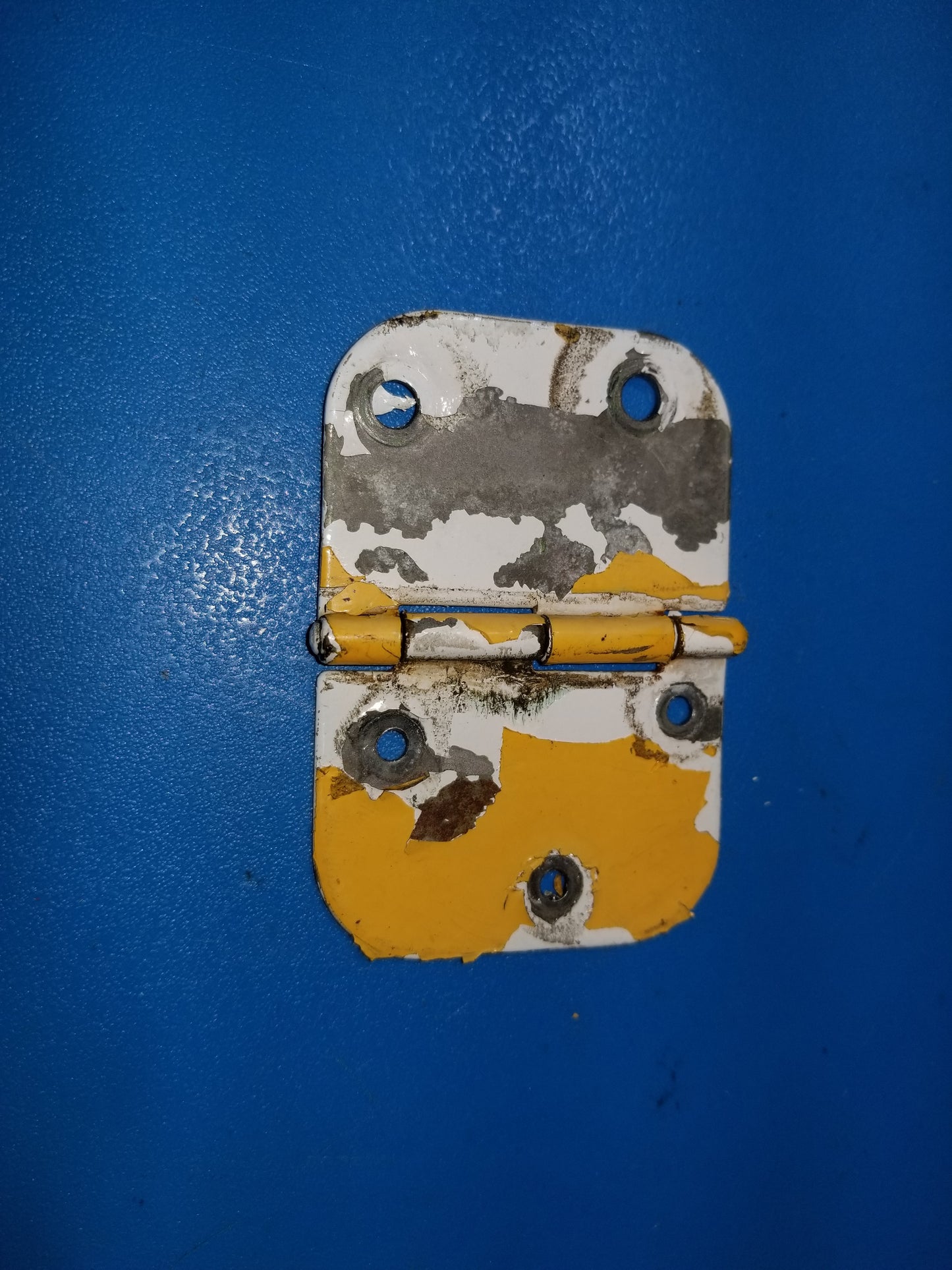 Door Hinge Lower - LH - Cessna - C-FKXV