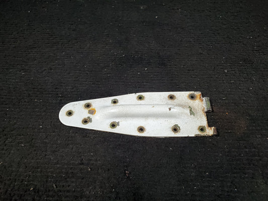 Door Hinge Lower Aft - LH - Cessna - C-GHBM