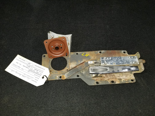 Cabin Door Latch Assembly LH - Cessna - C-FZRF