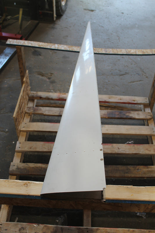 Dorsal Fin Fairing - Cessna 152 - MISC (VFC)