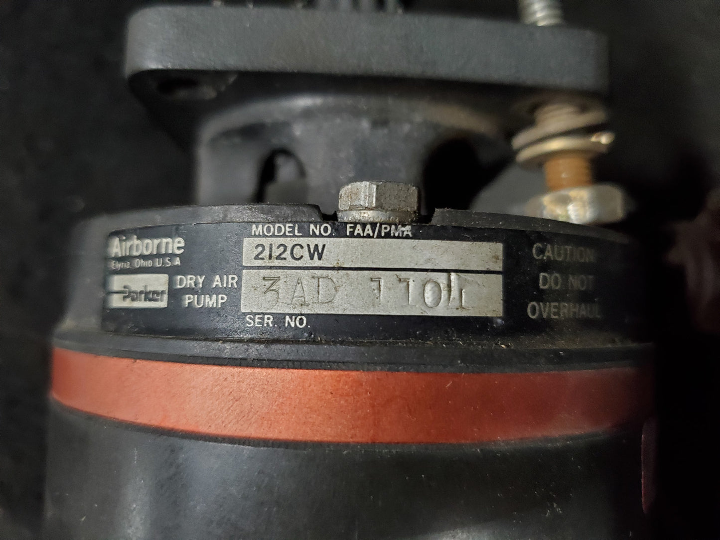 Vacuum Pump - Dry - Airborne - C-FSWV