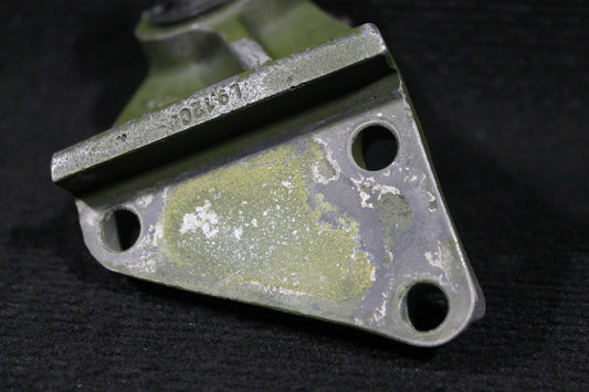 Engine Mount Bracket Right Front - Cessna - C-GXZZ