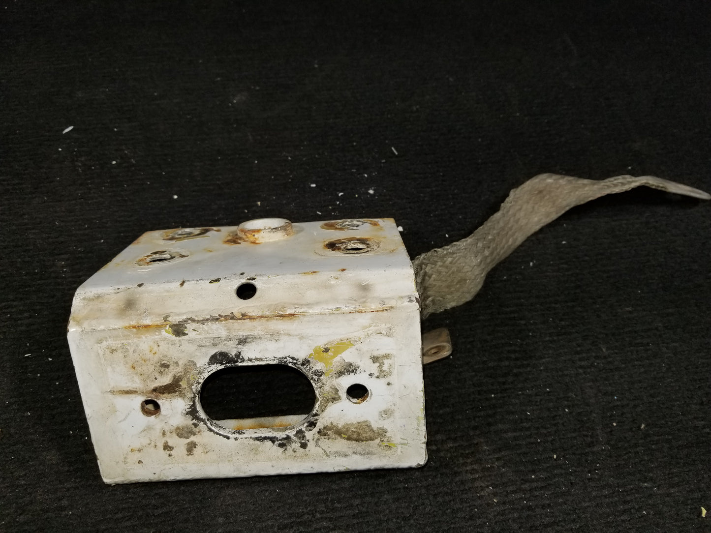 Engine Mount, Center - Cessna - 5Y-BUC