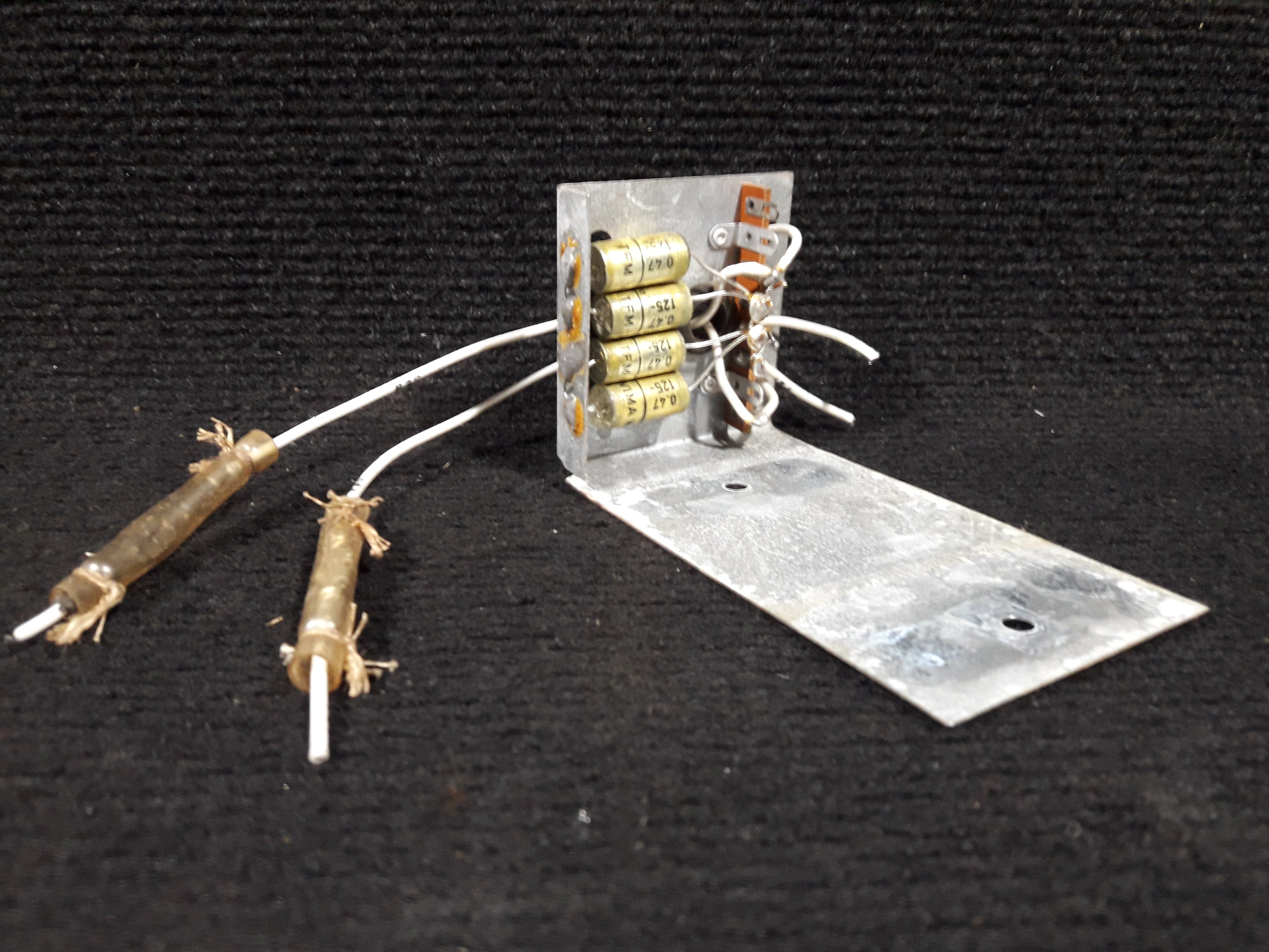 Voltage Regulator Filter Assembly - Piper - C-FXXQ – Global Aircraft ...