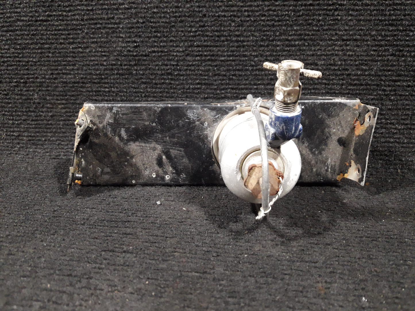 Gascolator - Fuel Strainer Assembly - C-FXXQ