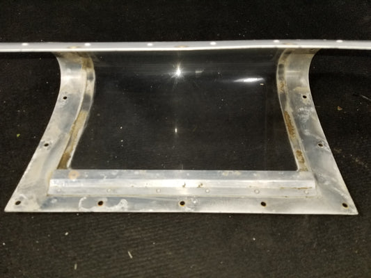 Wing Landing Light Cover - Cessna - CF-UPF