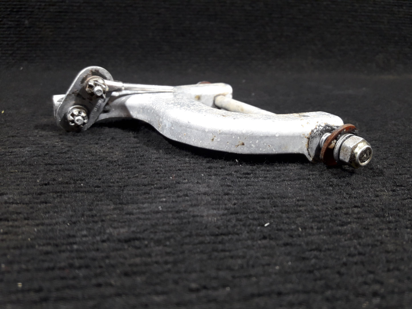 MLG Door Retract Actuator Idler Arm Assy - Beechcraft - C-GRMK