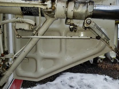 MLG Door Assy - RH OTBD - Beechcraft - C-FINV