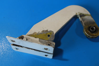 MLG Door Hinge Outboard - Piper - C-FNCI