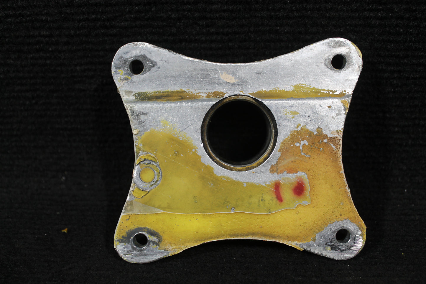 MLG Side Brace Fitting - FWD - Piper - C-FNCI