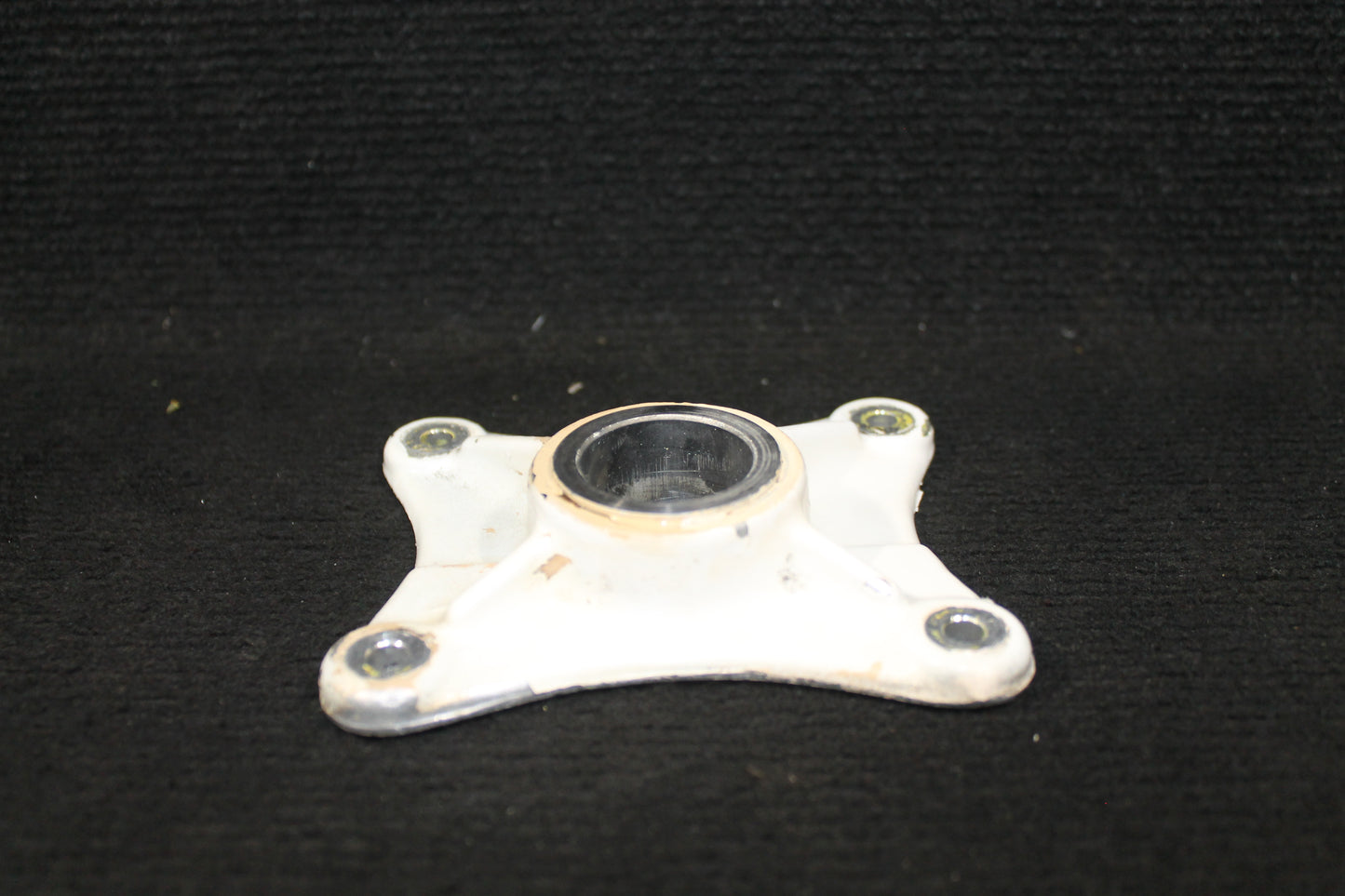 MLG Side Brace Fitting - FWD - Piper - C-FNCI
